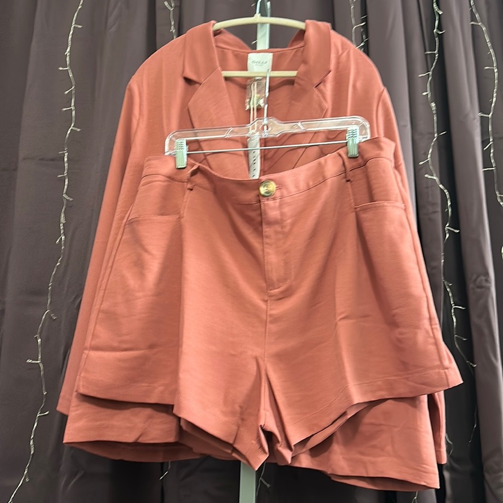 Coral Blazer & Plated Short Set